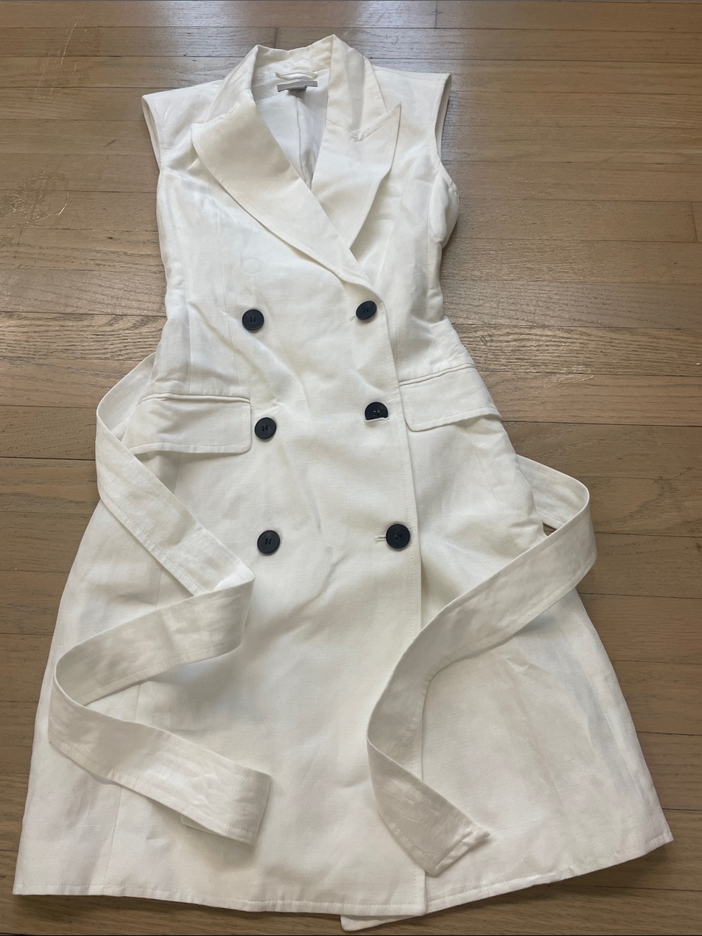 H&M White Sleeveless Double-Breasted Linen-Blend Dress with Waist Tie